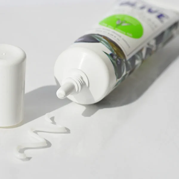 mythos-olive-eye-gel-cream-1 mythos-olive-eye-gel-cream-1